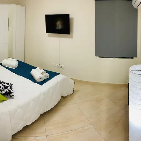 Sweet Bed & Breakfast 3*